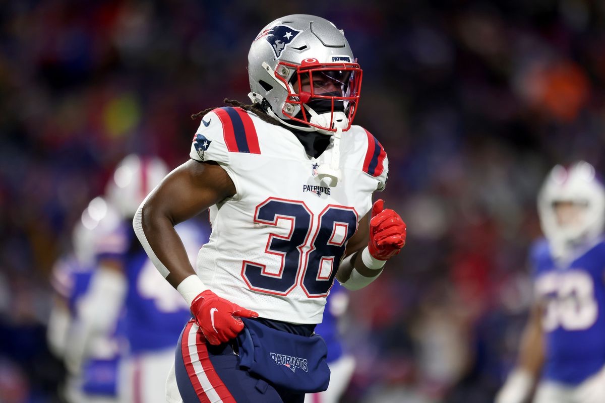 Patriots: Rhamondre Stevenson emerging as a star in the Patriots ...